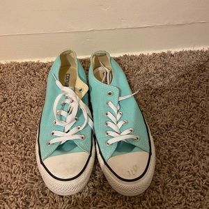 Great Condition Aqua Converse’s